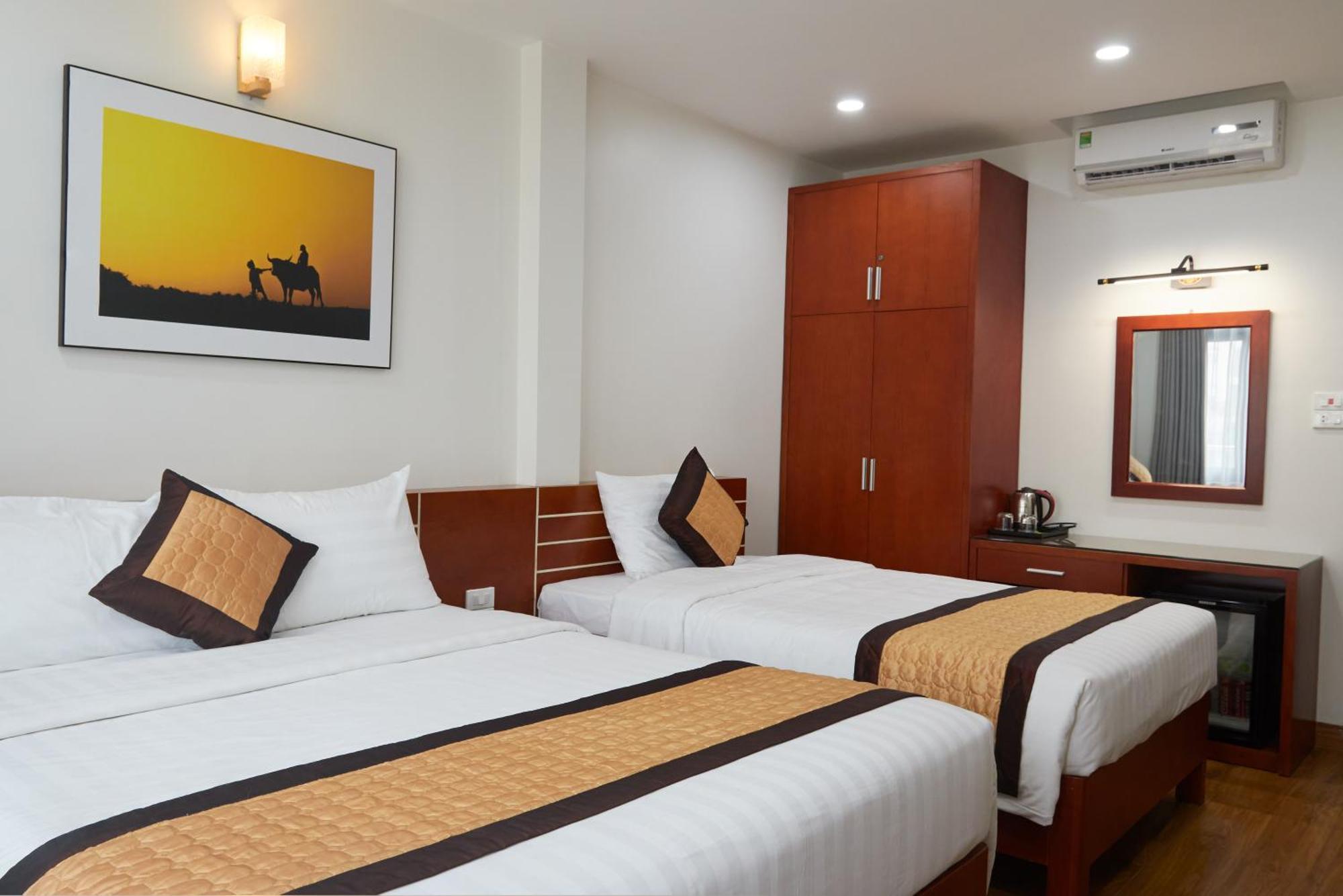 Van Nam Hotel Hạ Long Extérieur photo