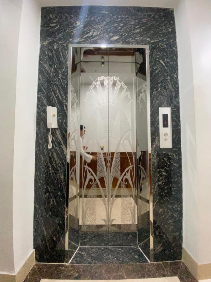 Van Nam Hotel Hạ Long Extérieur photo
