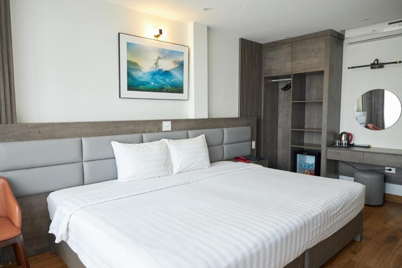 Van Nam Hotel Hạ Long Extérieur photo
