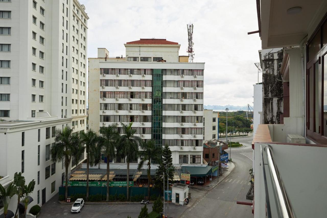 Van Nam Hotel Hạ Long Extérieur photo